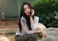 Pakai Sepatu Boots Unik Kayak Celana Jeans, Tampilan Nyentrik Natasha Wilona Justru Banjir Pujian!