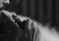 Gara-gara Vape, Remaja Ini Harus Hidup dengan Paru-paru Buatan