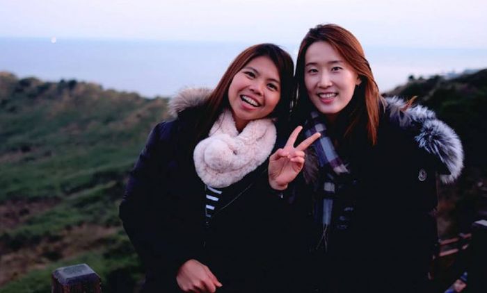 Greysia Polii (kiri) dan Chang Ye-Na