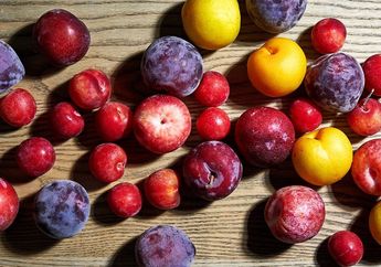 Coba Rutin Makan Buah Ini, Kalau Mau Sembuhkan Penyakit Osteoporosis Tanpa Harus Minum Obat! Dijamin Ampuh