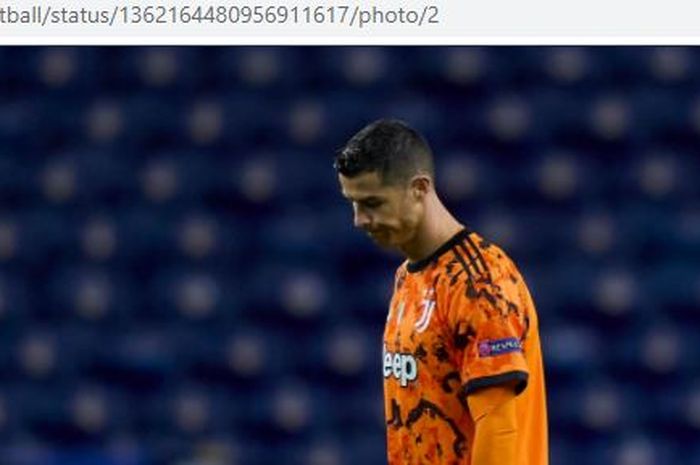 Ekspresi megabintang Juventus, Cristiano Ronaldo, dalam laga leg pertama babak 16 besar Liga Champions kontra Porto di Estadio Do Dragao, Rabu (17/2/2021).