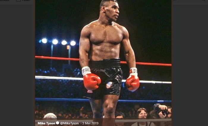 Legenda tinju dunia, Mike Tyson. 