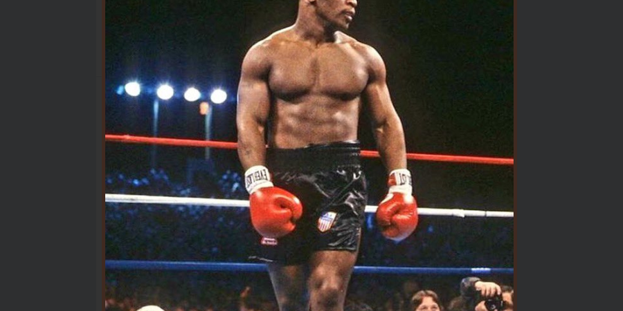 Mike Tyson Cuma Gagal Tumbangkan 4 Petinju dengan Knockout