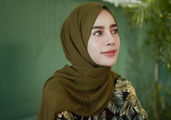 Tampil Menawan dengan Model Hijab Kekinian dengan Scarf Ala Selebgram!