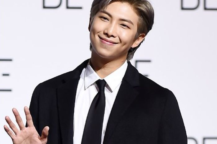 Wawancara Billboard dengan BTS Bikin Fans Geram, Begini Jawaban Cerdas RM 2 Wawancara Billboard dengan BTS