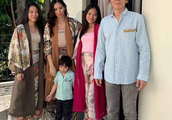 Selisih 5 Tahun, Ini Potret Kompak Dua Putri Bimbim 'Slank', Mezzaluna D'Azzuri dan Tallulah Alami. Manis!