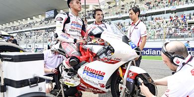 Langkah Honda Team Asia soal Kondisi Aneh Sepeda Motor Mario Aji di Moto3 Jepang 2023