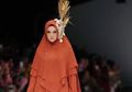 Sah Jadi Anggota DPR Mulan Jameela Masih Lenggak-Lenggok di JFW 2019, Warganet: Jadi Ini yang Dikerjakan Setelah Menjadi Anggota Dewan?