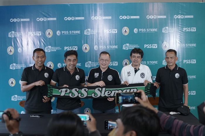 Seto Nurdiantoro resmi menjadi pelatih baru PSS Sleman.