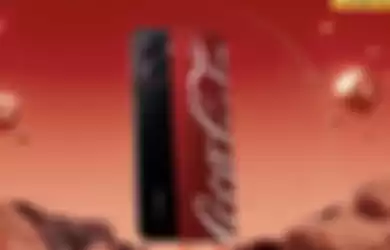 Desain Realme 10 Pro dengan desain khusus ala Coca Cola