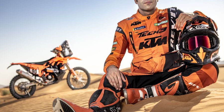 Beda dari MotoGP, Danilo Petrucci Jadi Pembalap Paling Langsing di Reli Dakar