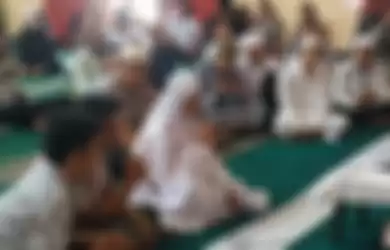 Satu keluarga di Palembang ini resmi pindah ke Agama Islam dan Menjadi Mualaf.