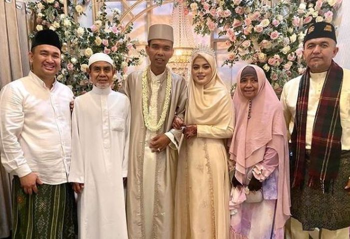 Ustaz Abdul Somad resmi menikahi seorang penghafal Alquran Fatimah Az Zahra