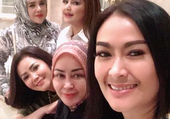 Rajin Pamer Foto Geng Sosialita Bareng Iis Dahlia, Ini Respons Nia Daniaty Digeruduk Korban Aksi Tipu yang Dilakukan Anaknya
