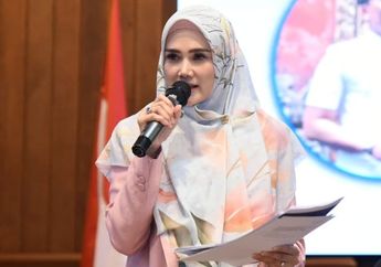 Serba Salah, Mulan Jameela Kembali Dihujani Kritikan Pedas Netizen Saat Unggah Foto Bersama Kedua Putrinya: Coba Dikurangi Deh Mbak!