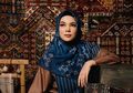Sempat Berganti Keyakinan Hingga Akhirnya Putuskan Hijrah, Dewi Sandra Ingin Meninggal di Atas Sajadah