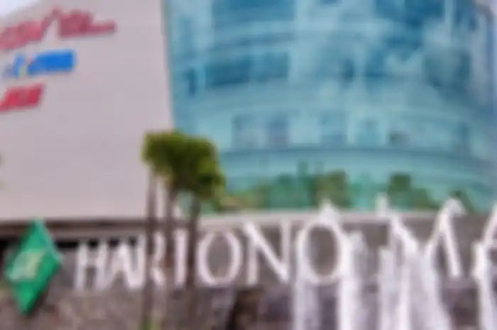 Banyak yang salah mengira kalau Hartono Mall dimiliki oleh keluarga besar Hartono Djarum. Padahal pemiliknya adalah putra daerah Solo sendiri