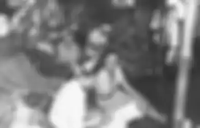 Nasib Anak Gundik yang Terlalu Gengsi Bergaul dengan Pribumi