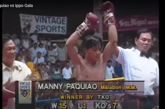 Manny Pacquiao dinyatakan sebagai pemenang dalam laga kontra petinju Indonesia, Ippo Gala, pada 27 Juli 1996