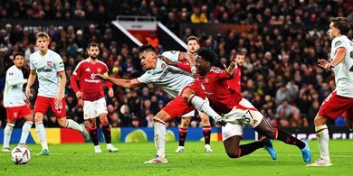 Gemetar Lihat Gacornya Mees Hilgers di Old Trafford, Vietnam Semakin Ketar-ketir