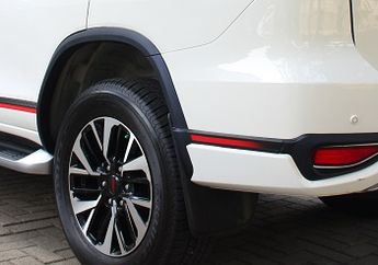 Ganti Ban Mobil Tapi Beda Merek, Sebenarnya Boleh Tidak Sih?