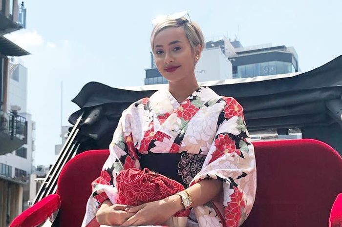 Sukses Jadi Model, Kimmy Jayanti Beberkan Pendidikan ala Orang Tuanya