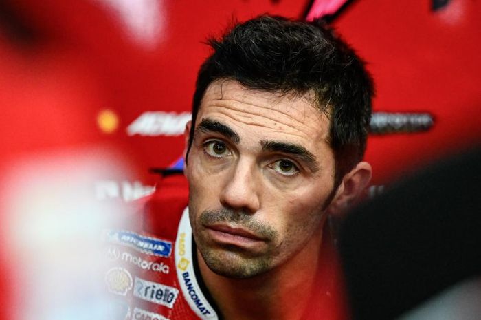 Pembalap penguji dari Ducati, Michele Pirro, nenyebut pabrikannya itu bisa menjadi juara setelah Casey Stoner dan sebelum Francesco Bagnaia