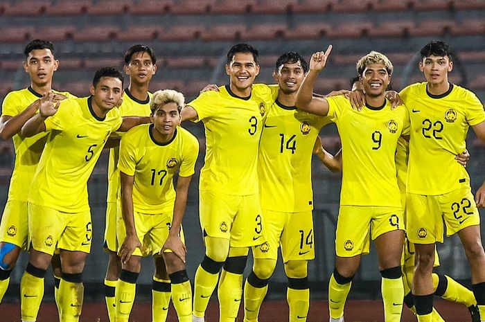 Timnas U-23 Malaysia merayakan kemenangan 2-1 atas India dalam laga persahabatan menjelang ajang Piala Asia U-23 2024.