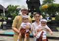 Anak Kembar Kadek Devi Sudah 1 Tahun, Ini Cara Mengatasi Si Kembar yang Susah Tidur Malam