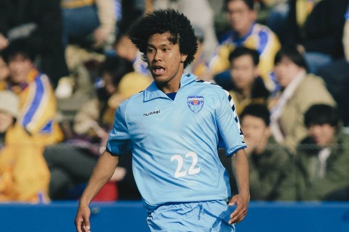 Satoshi Otomo saat tampil di Liga Jepang.
