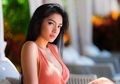 Bukan Karena Terlihat Seksi Saat Terpilih Jadi Duta Anti Narkoba, Angel Karamoy Justru Diprotes Netizen Saat Pakai Selempang Terbalik!