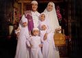 Istri Irfan Hakim Hamil Anak Kelima, Begini Reaksi Keempat Anaknya
