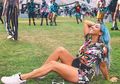 Influncer Ini Sukses Nipu Followers dengan Bikin Foto-foto Palsu Dirinya Nonton Coachella