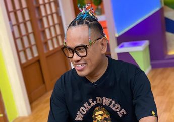Tiket Pesawat Hangus dan Rugi hingga Rp 100 Juta Lantaran Virus Corona, Uya Kuya Pasrah: Ya Udah Nggak Jadi, Terpaksa!