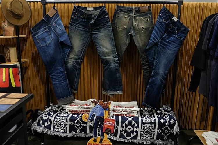 Kualitas Dunia Inilah 5 Brand Jeans Lokal Terbaik di Indonesia