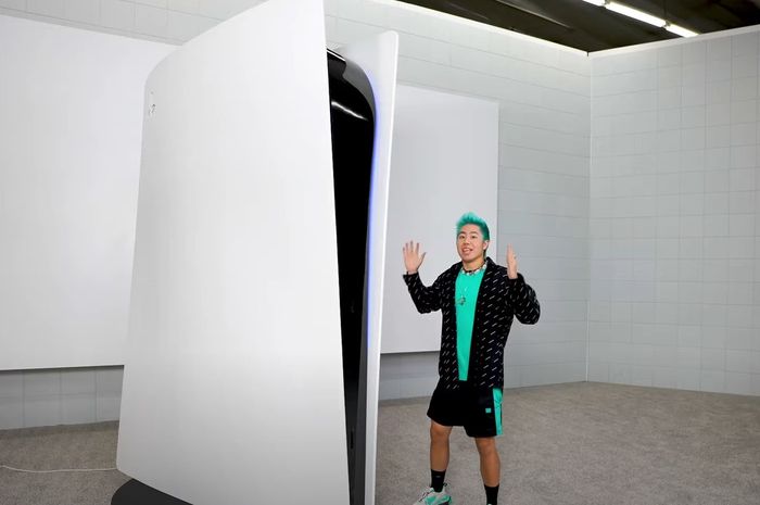 The world's largest ZHC and PS5