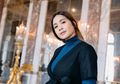 Nagita Slavina Pakai Sweater Harga Ratusan Ribu, Netizen: Lebih Mahal Payungnya!