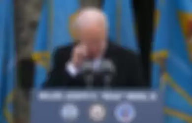 Joe Biden menangis di kampung halamannya.
