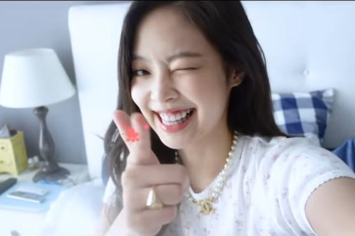 Jennie Jadi Vloger
