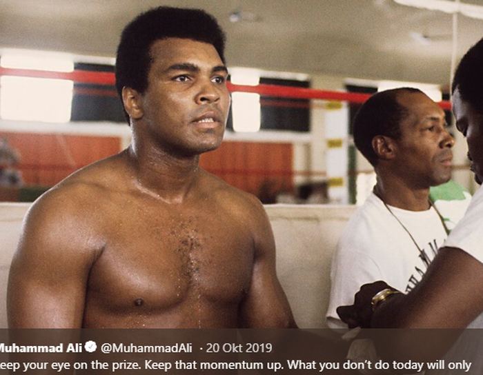 Legenda tinju asal Amerika Serikat, Muhammad Ali. 