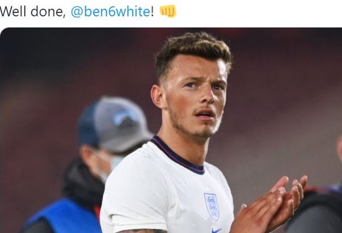 Bek tengah Brighton &amp; Hove Albion, Ben White, masuk skuad EURO 2020 bersama timnas Inggris.
