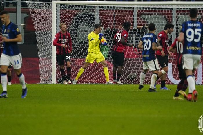 Penyelamat AC Milan di laga Derby della Madonnina melawan Inter Milan, Ciprian Tatarusanu, mengakui satu hal soal Lautaro Martinez. 
