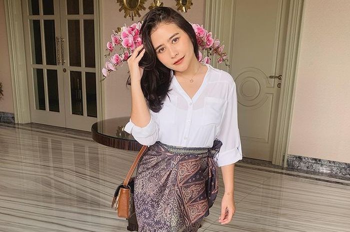 Prilly Latuconsina