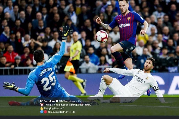 Gelandang Barcelona, Ivan Rakitic, saat menjebol gawang Real Madrid dalam partai Liga Spanyol di Estadio Santiago Bernabbeu, Sabtu (2/3/2019).