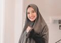 Tak Pakai Hijab Syar'i, Bumil Zaskia Sungkar Jadi Sorotan Pakai Dress dan Hijab Lilit Sambil Pamer Perut Buncit