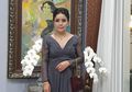 Rela Dikerjai Hanya Demi Es Krim, Mayangsari Kepergok Pakai Outfit Senilai Puluhan Juta Rupiah Sekali Jalan!