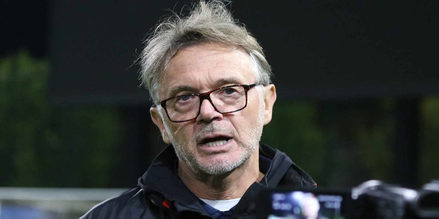 Publik Minta Troussier Dipecat seperti Klinsmann, Sekjen PSSI-nya Vietnam: Enak Aja!