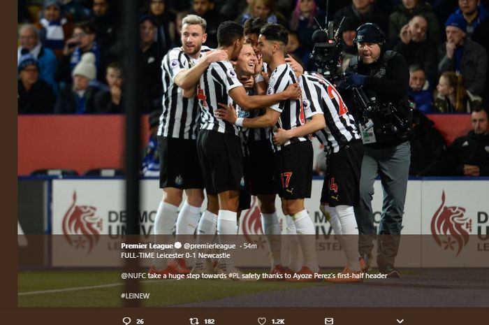 Selebrasi para pemain Newcastle usai gol Ayoze Perez saat menang 1-0 atas Leicester di lanjutan Liga Ingrgis pekan ke-34, Sabtu (13/4/2019) dini hari WIB.