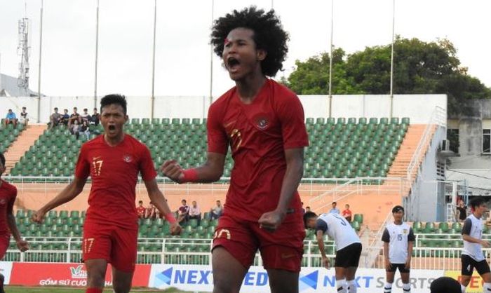 Pemain timnas U-18 Indonesia, Bagus Kahfi, merayakan gol ke gawang Laos  pada pertandingan keempat Grup A Piala AFF U-15 digelar pada hari Senin (12/8/2019).