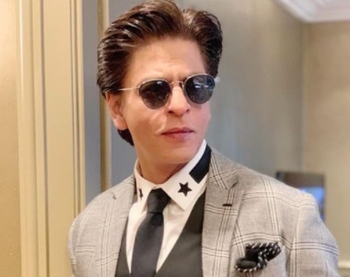 Shah Rukh Khan pernah terlibat konflik dengan Sanjay Dutt